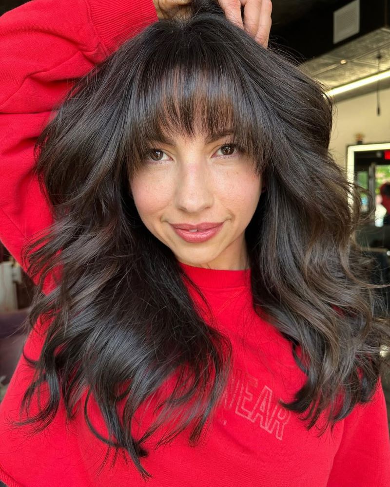 Arched Bangs for Face Contouring