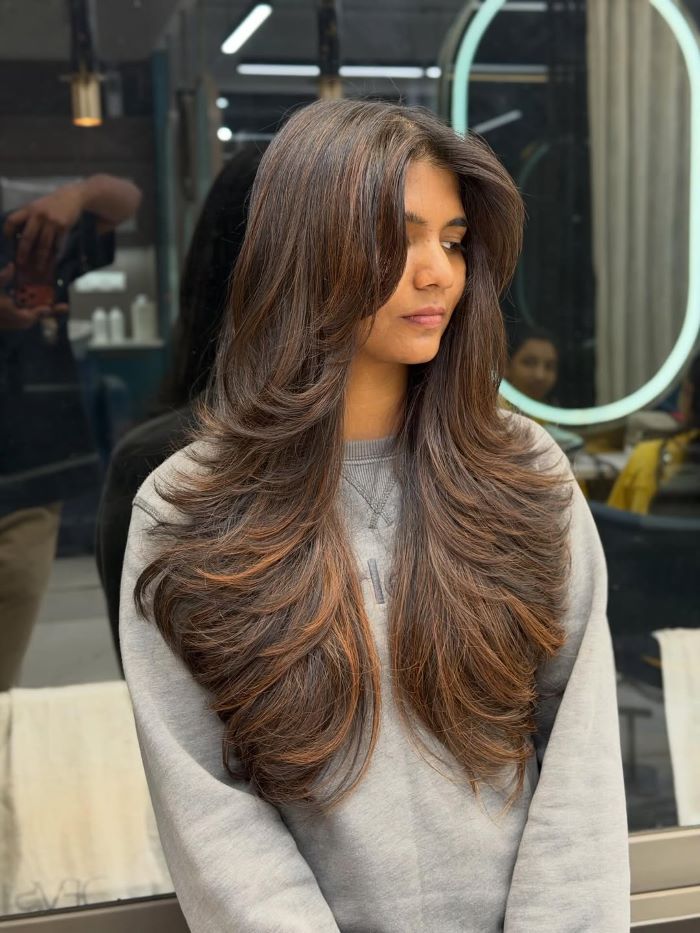 Feathered Ends Layered Cut