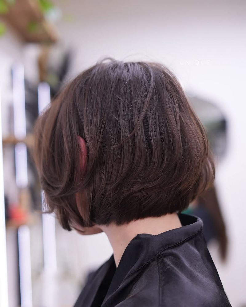 Layered Cut with Textured Crown